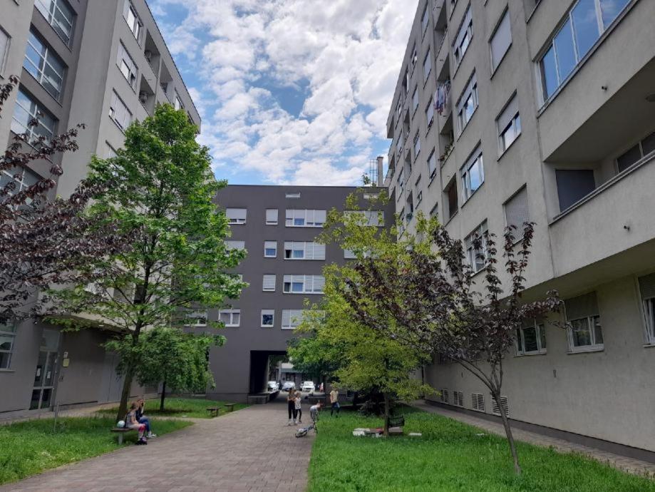 Apartman Lumi Arena Záhřeb Exteriér fotografie
